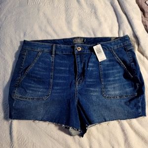 HIGH RISE SHORTIE SHORT - VINTAGE STRETCH MEDIUM WASH